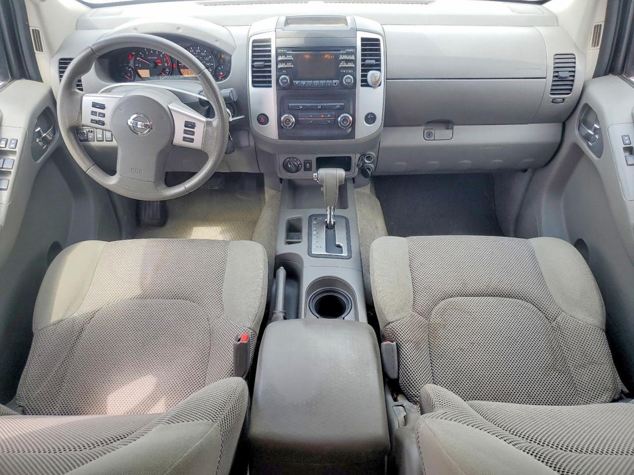 2013 NISSAN Frontier