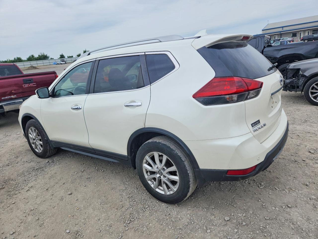 2019 NISSAN ROGUE