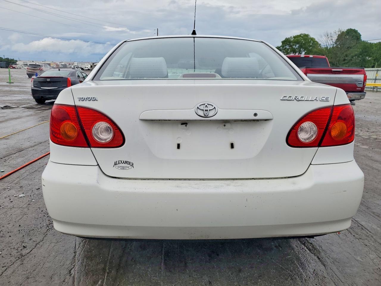 2004 TOYOTA COROLLA