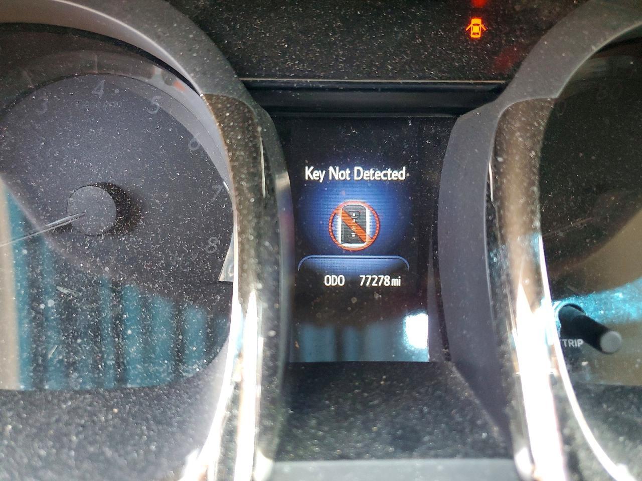 2013 TOYOTA Avalon