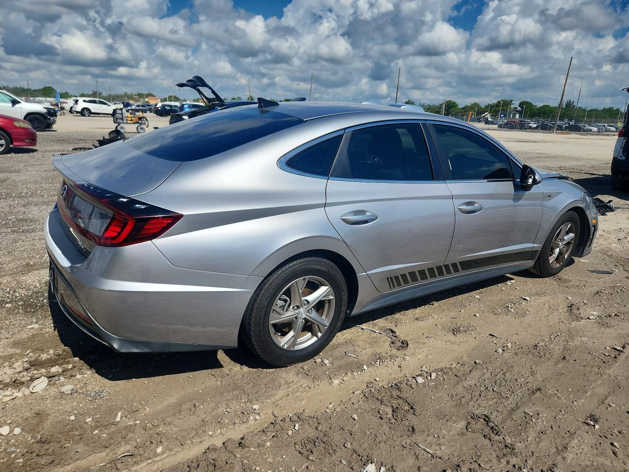 2021 HYUNDAI SONATA