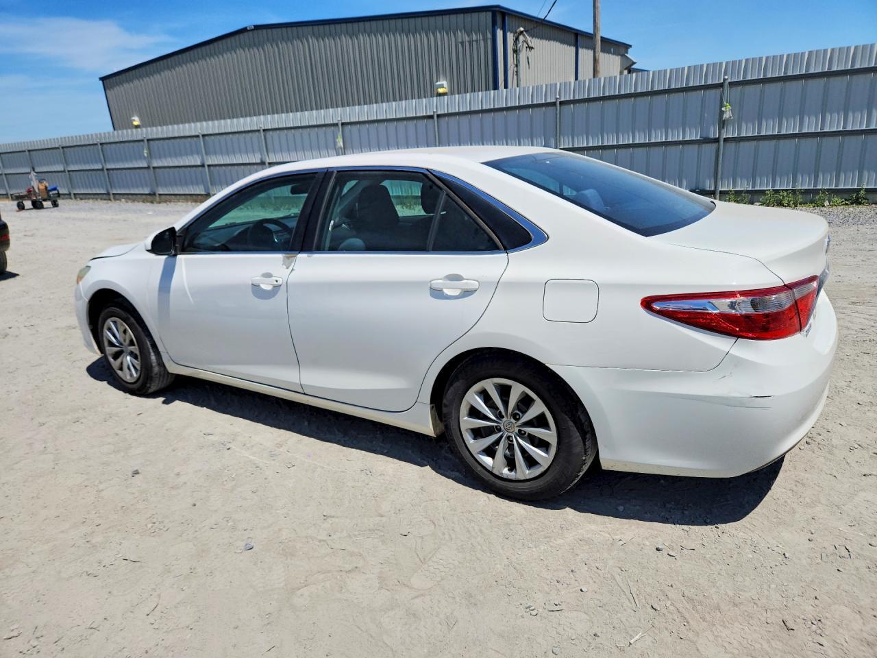 2015 TOYOTA CAMRY
