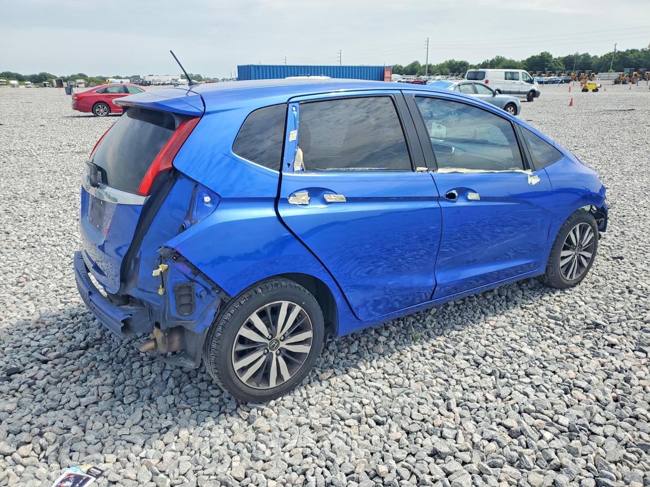 2016 HONDA FIT