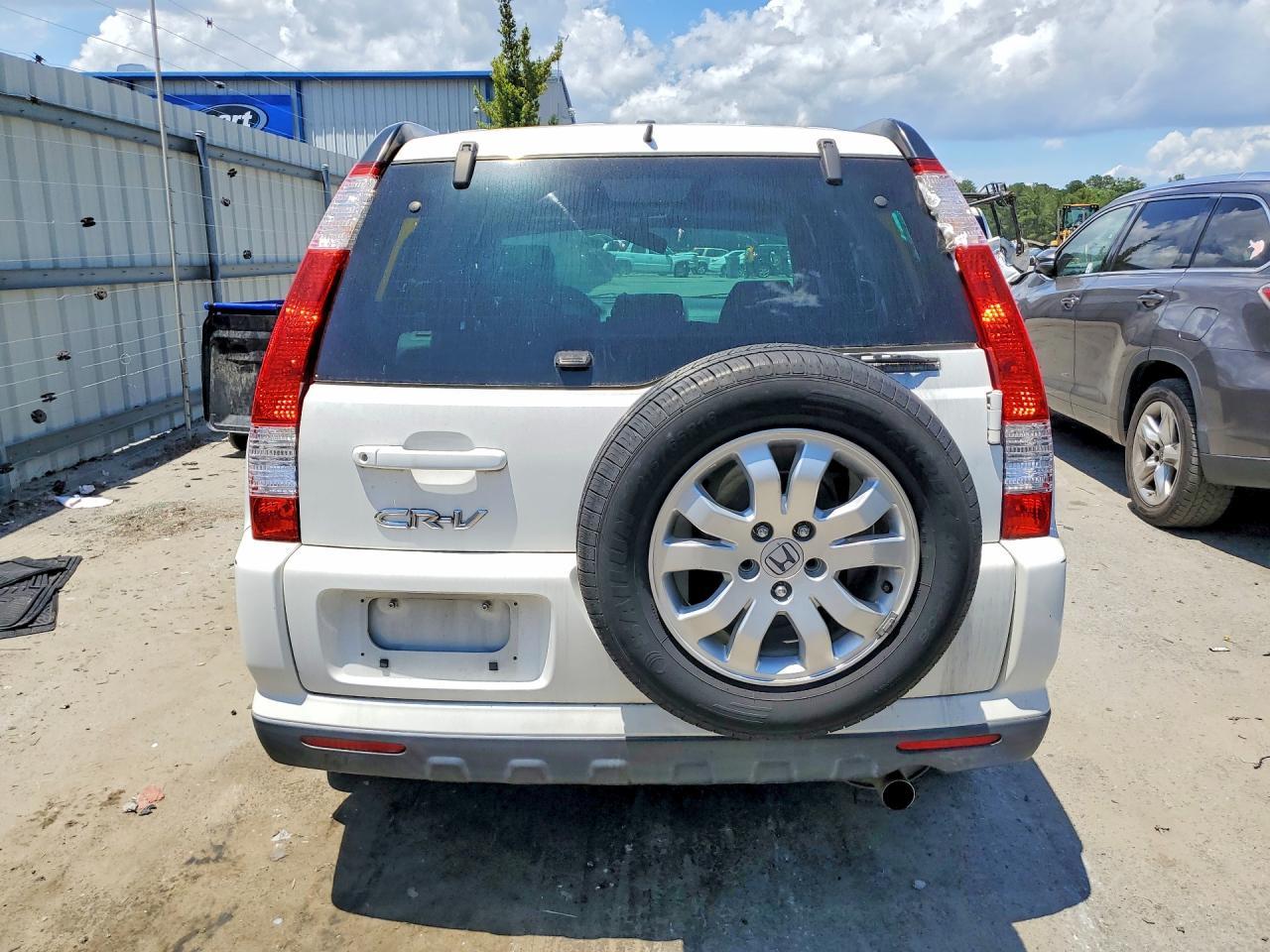 2005 HONDA CR-V