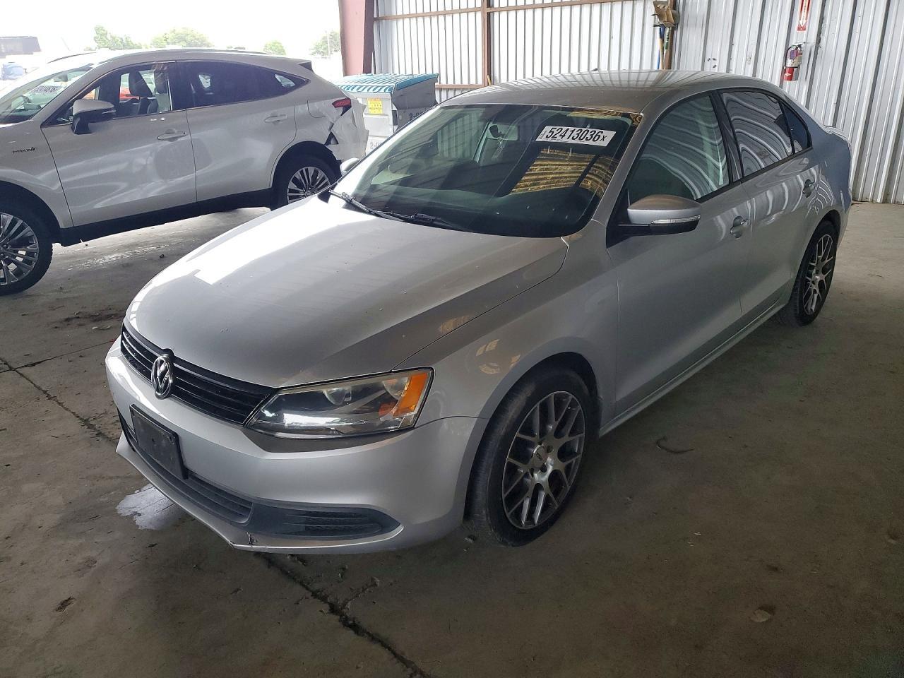 2012 VOLKSWAGEN JETTA