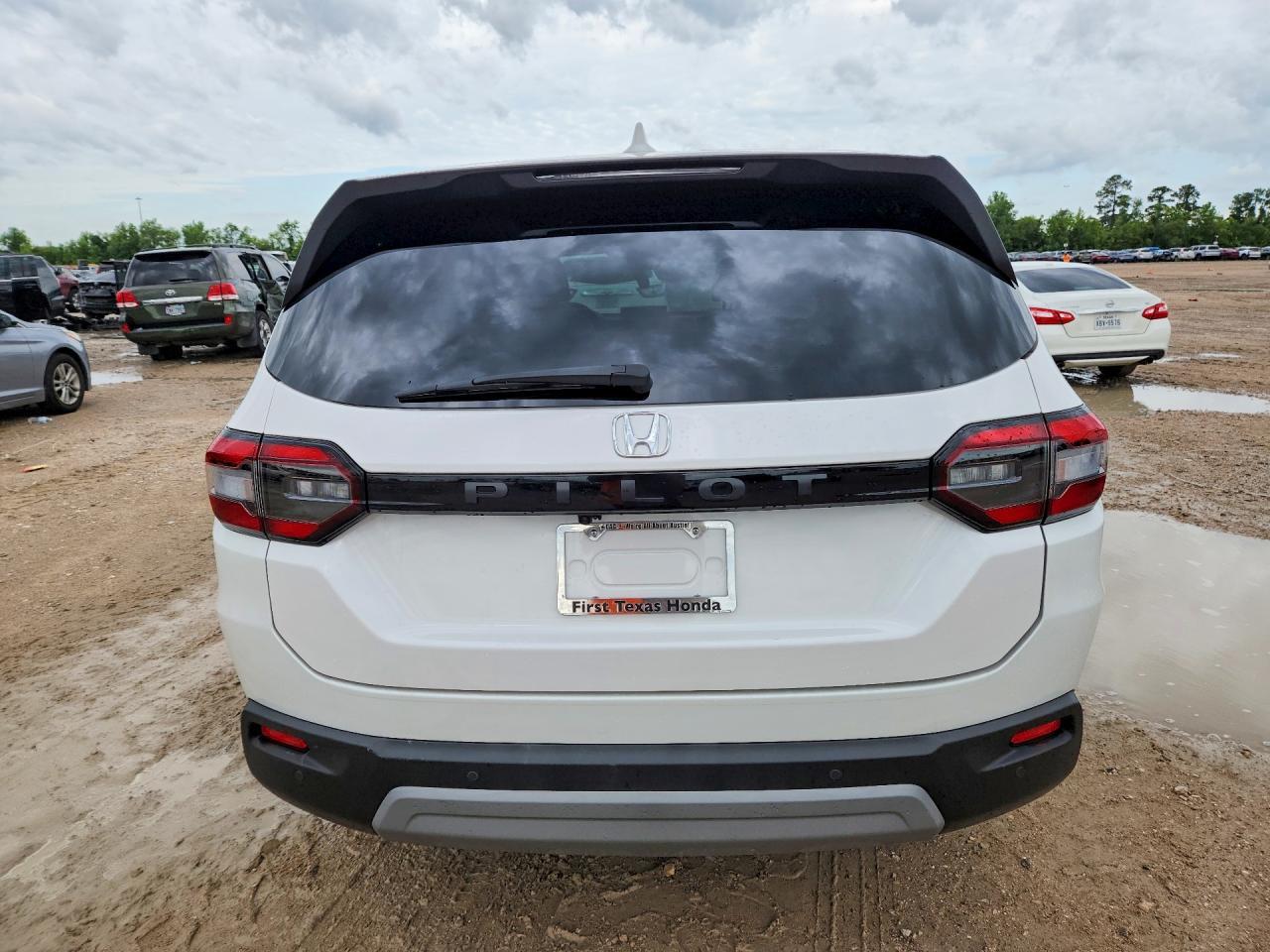2025 HONDA PILOT