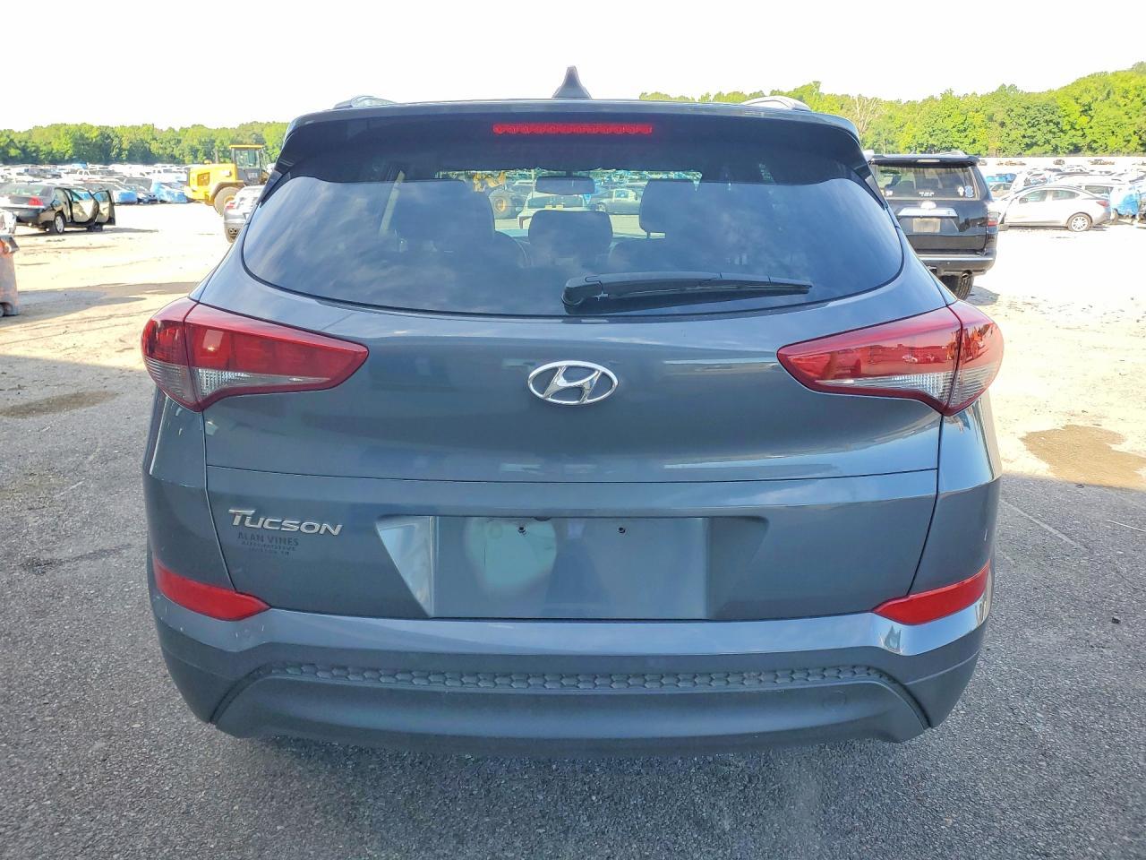 2018 HYUNDAI TUCSON
