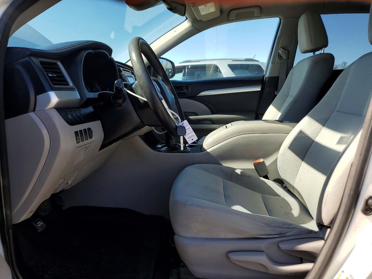 2017 TOYOTA HIGHLANDER