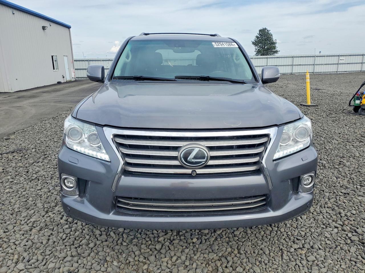 2014 LEXUS LX 570