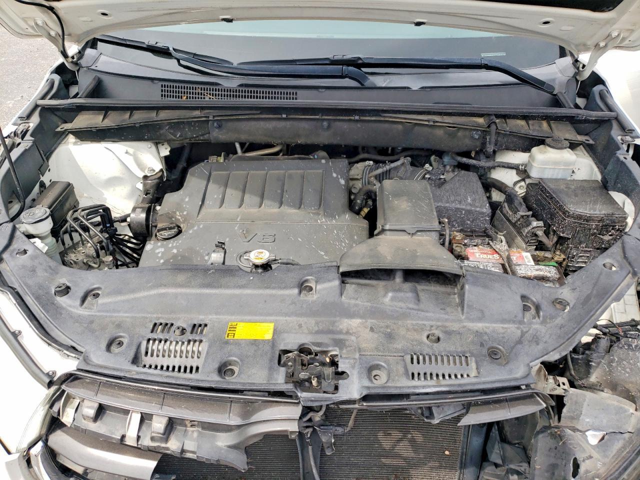 2014 TOYOTA HIGHLANDER