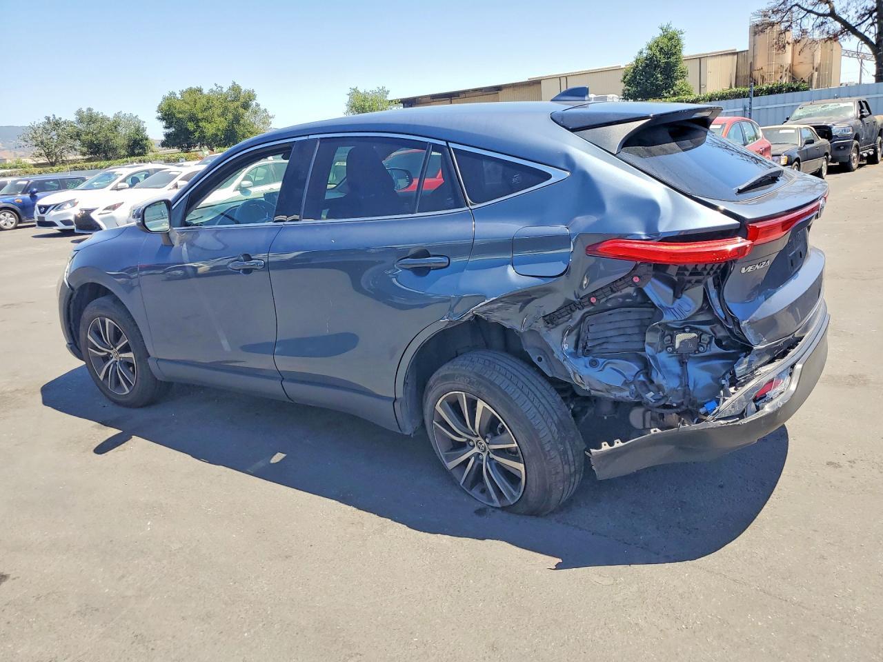 2024 TOYOTA VENZA