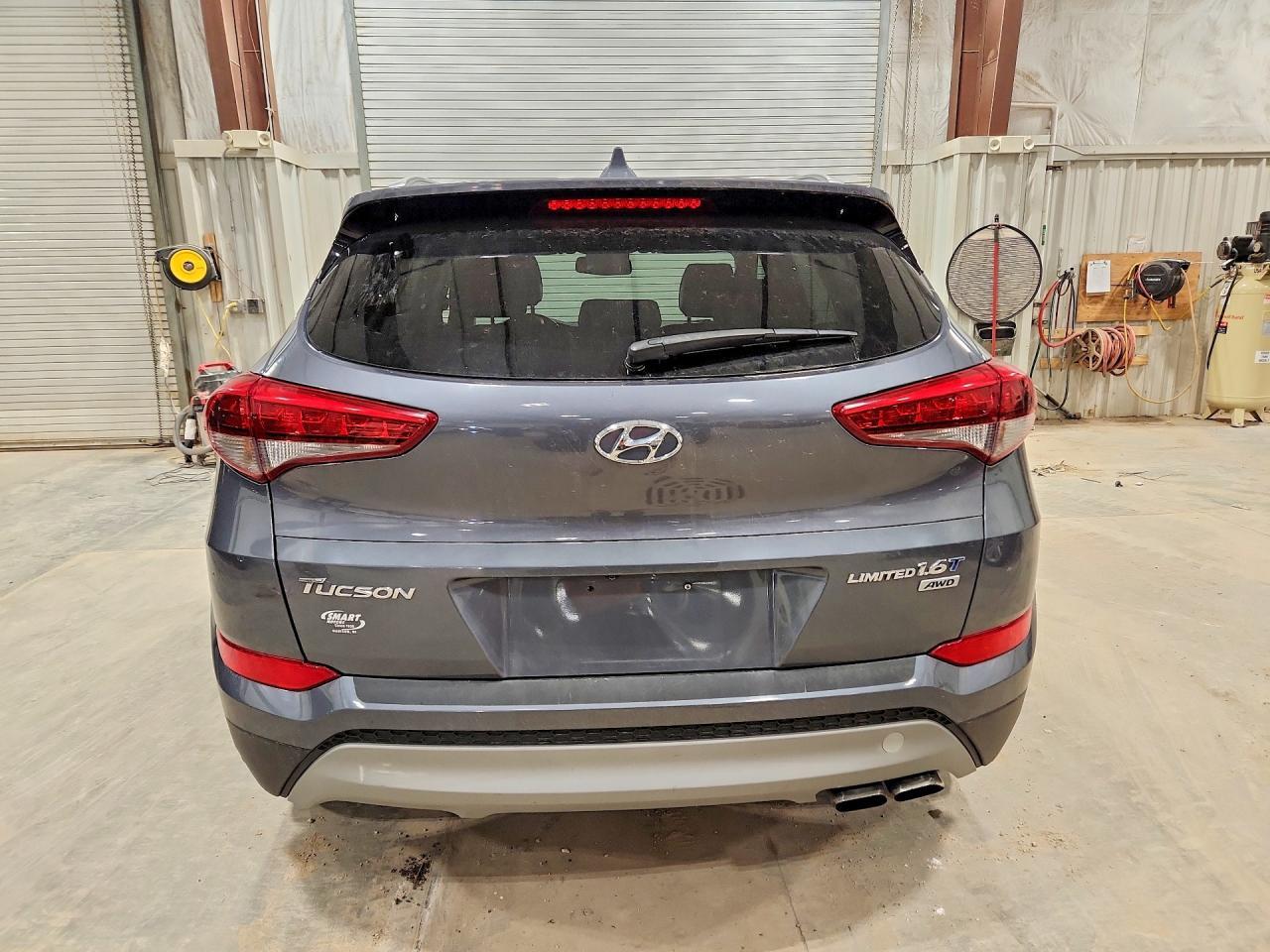 2017 HYUNDAI TUCSON