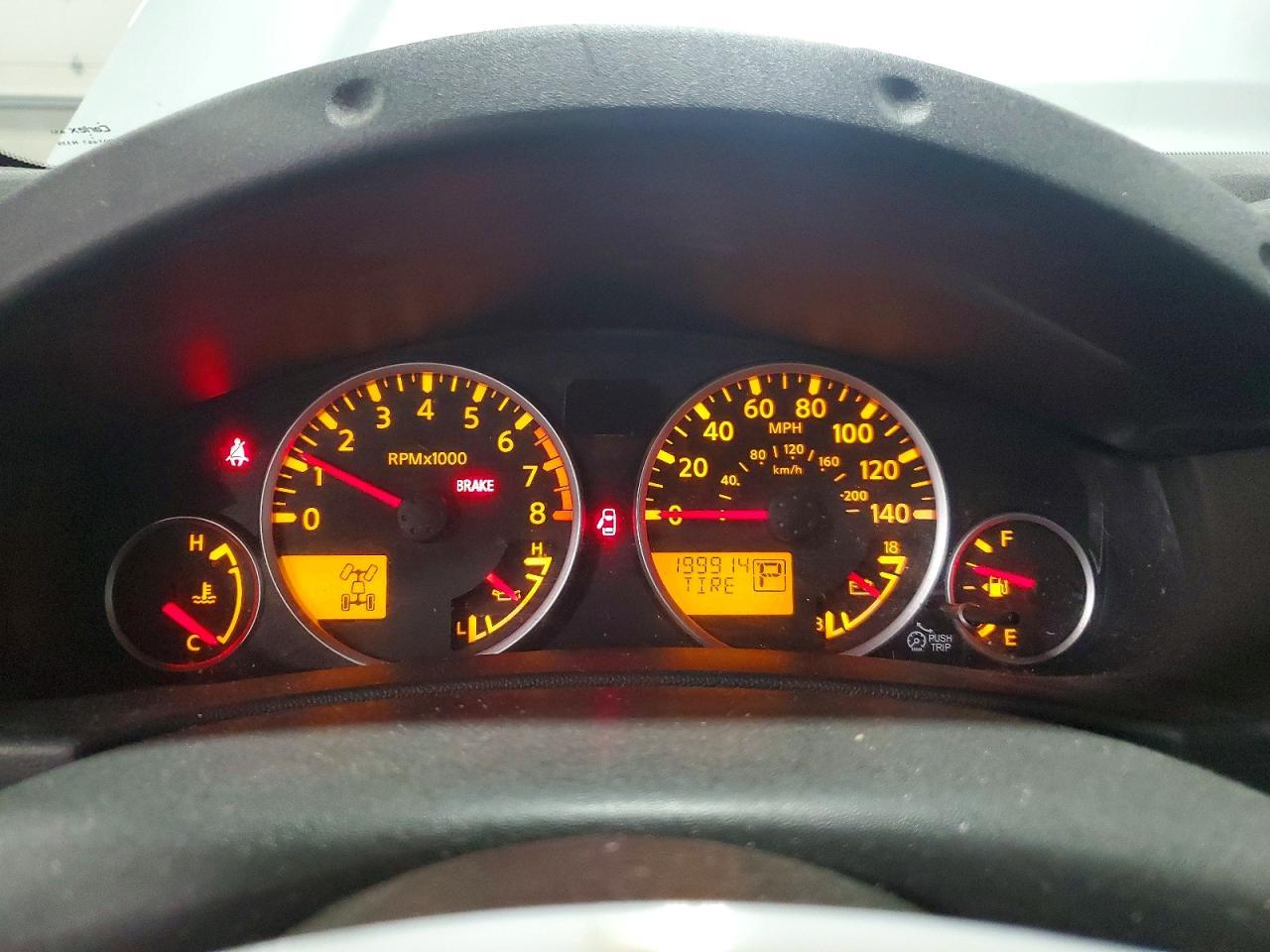2012 NISSAN PATHFINDER