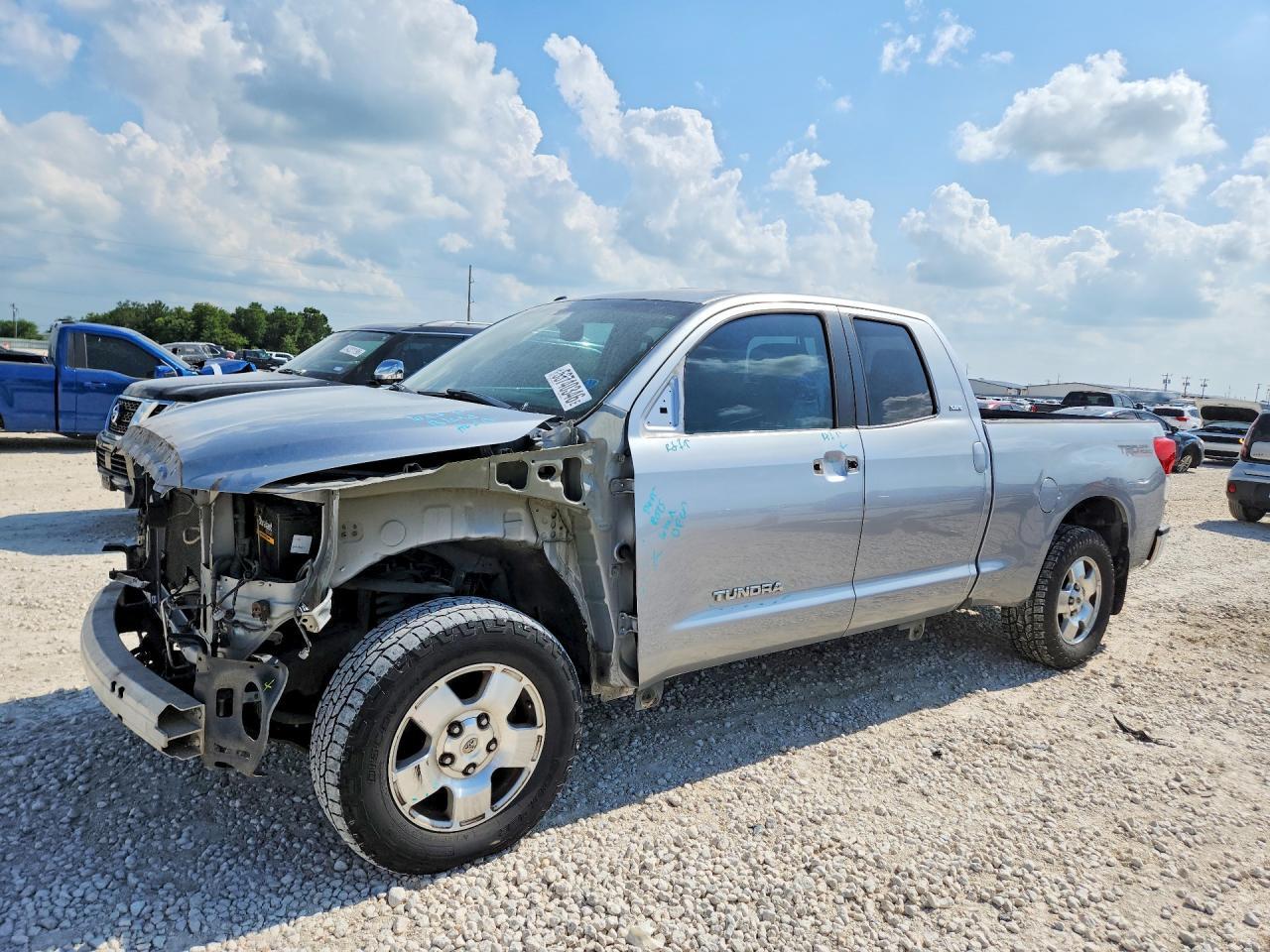 2012 TOYOTA TUNDRA