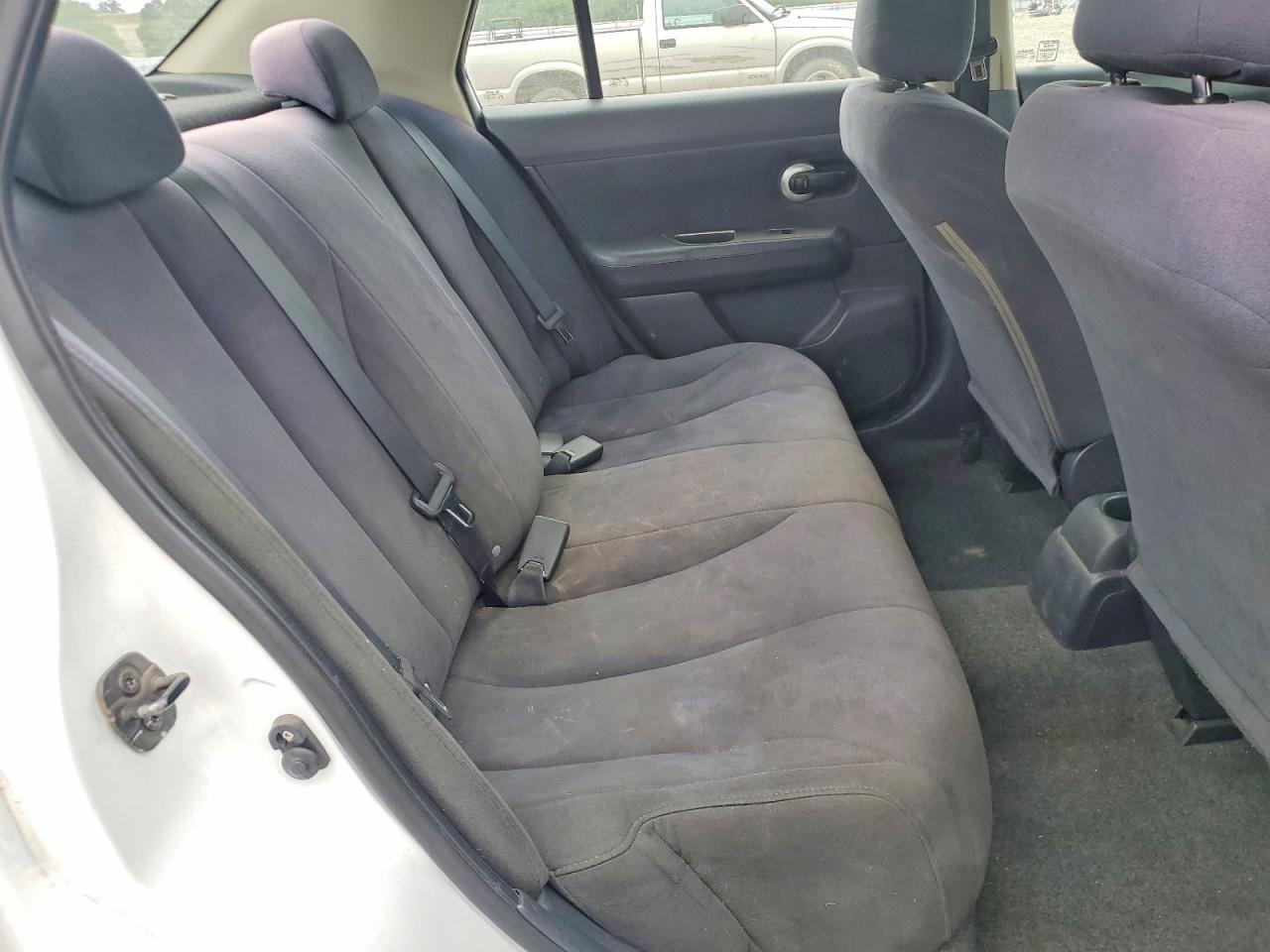 2008 NISSAN VERSA