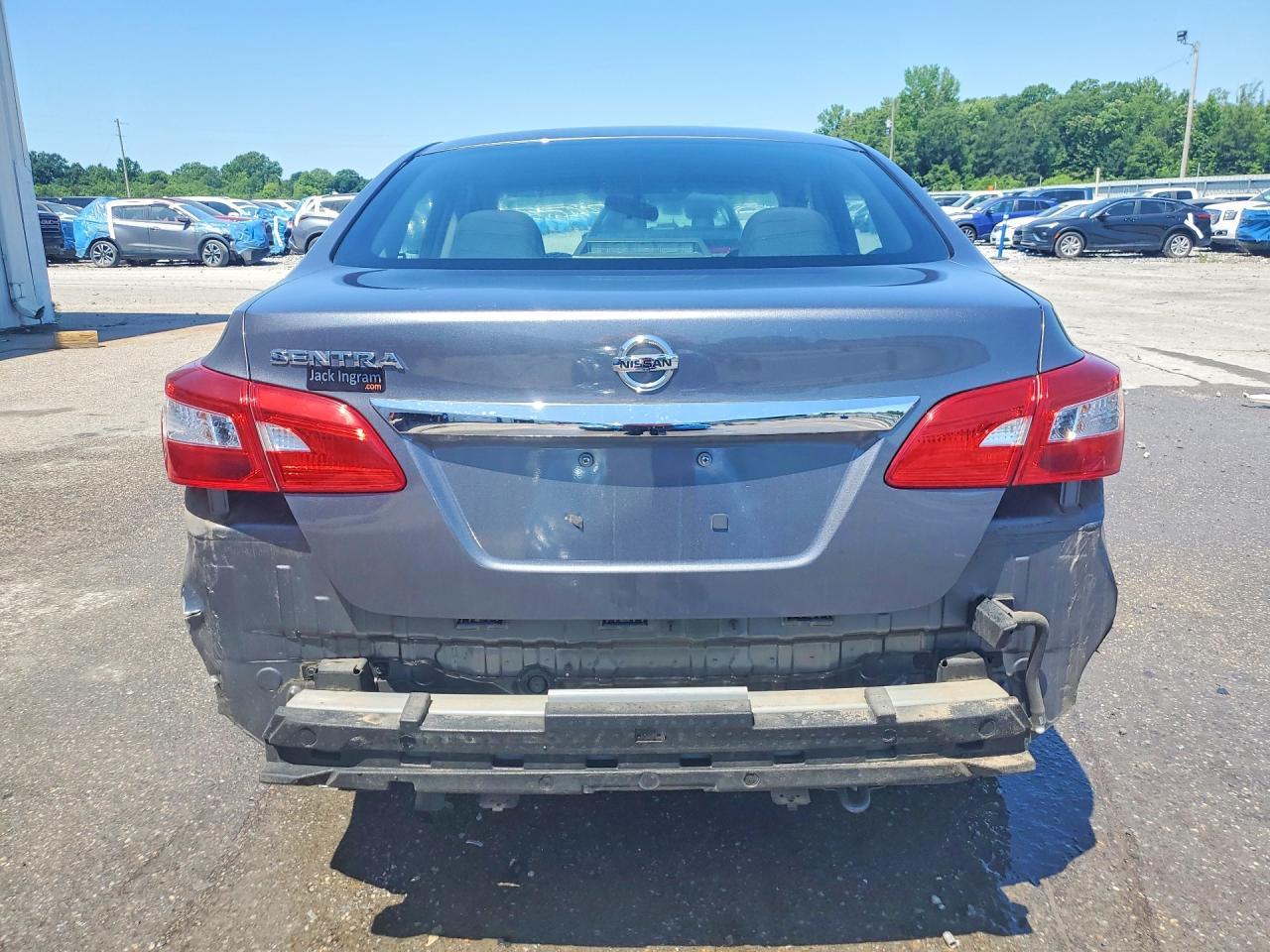 2016 NISSAN SENTRA