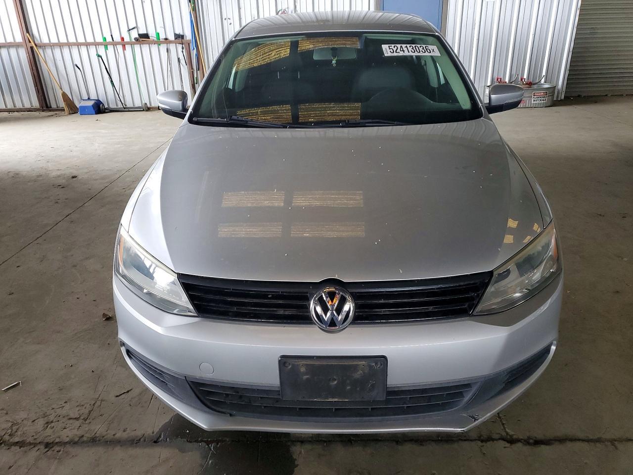 2012 VOLKSWAGEN JETTA