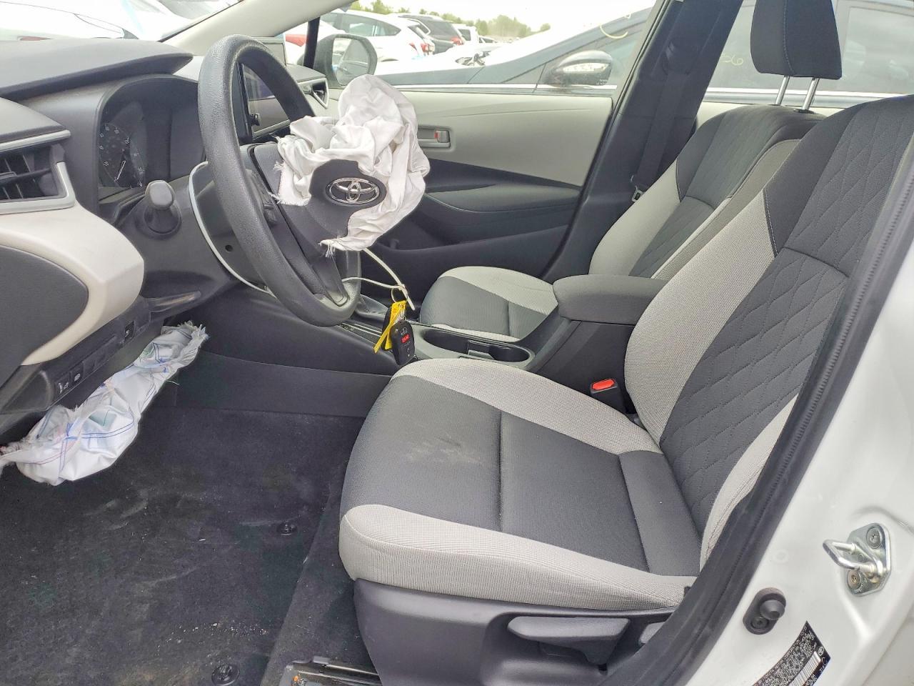2024 TOYOTA COROLLA