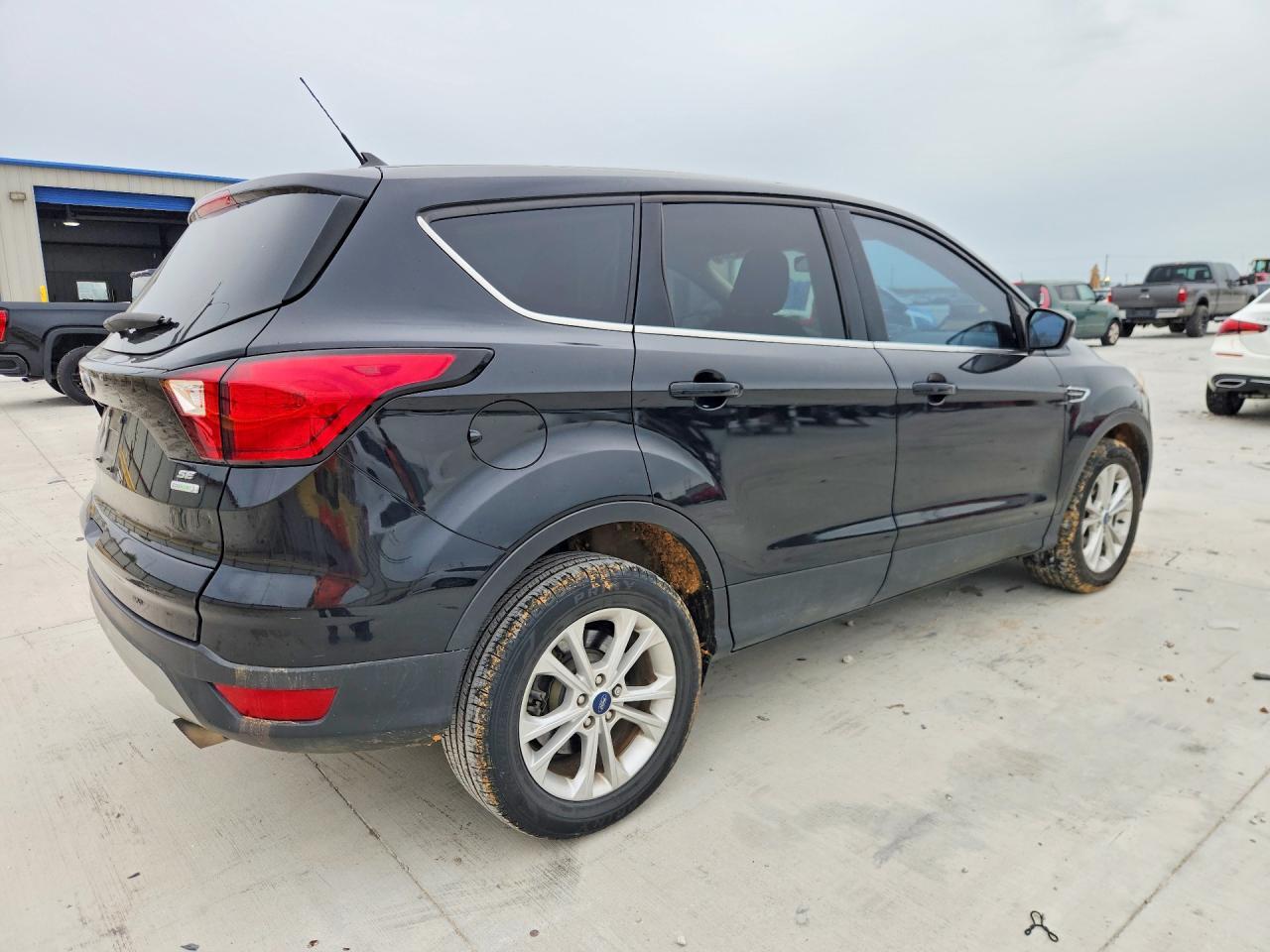 2019 FORD ESCAPE