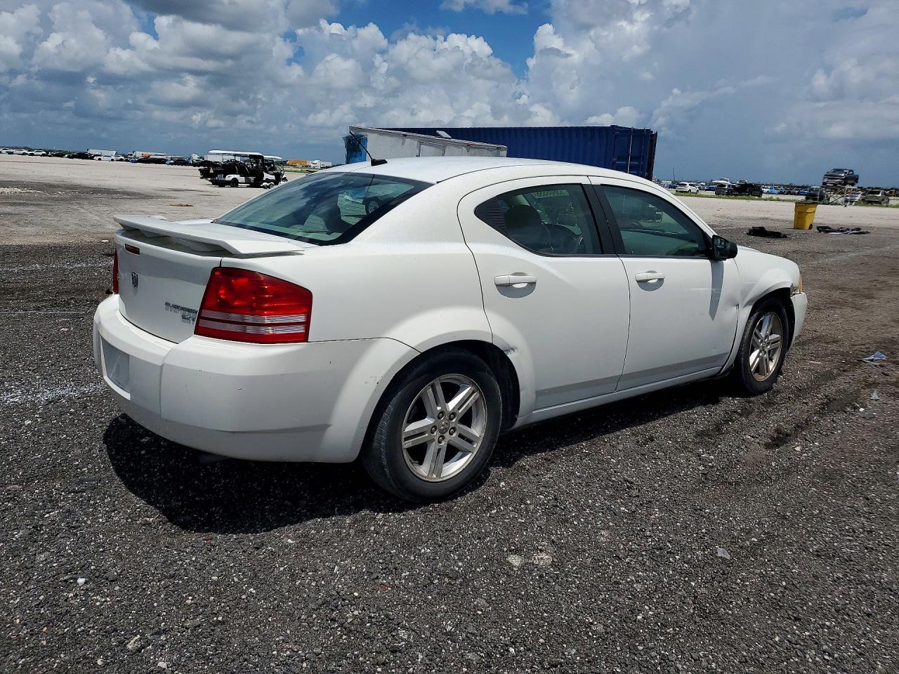 2009 DODGE Avenger