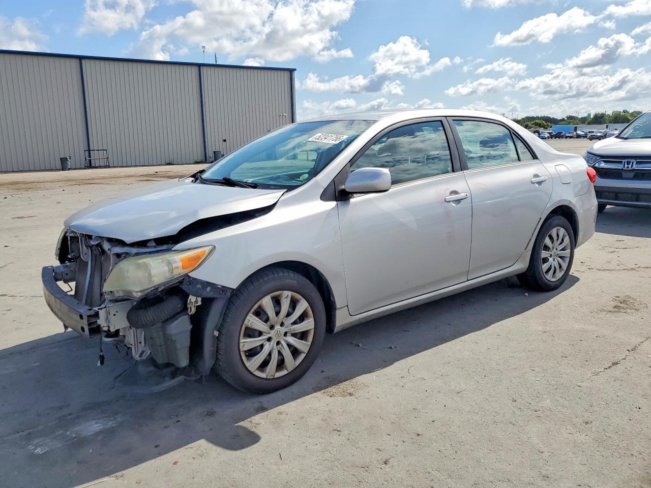 2013 TOYOTA COROLLA