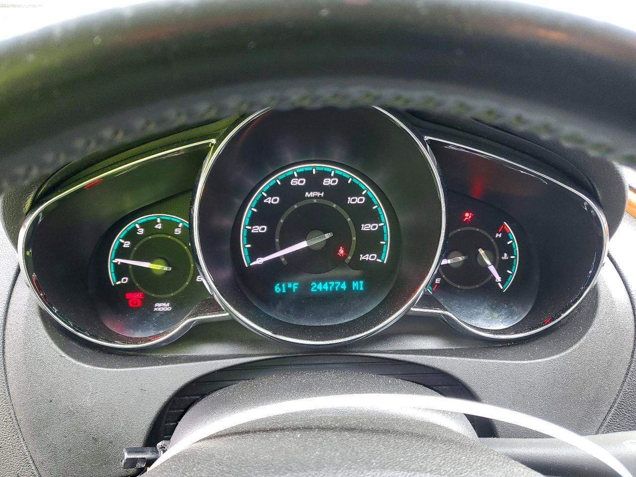 2011 CHEVROLET MALIBU
