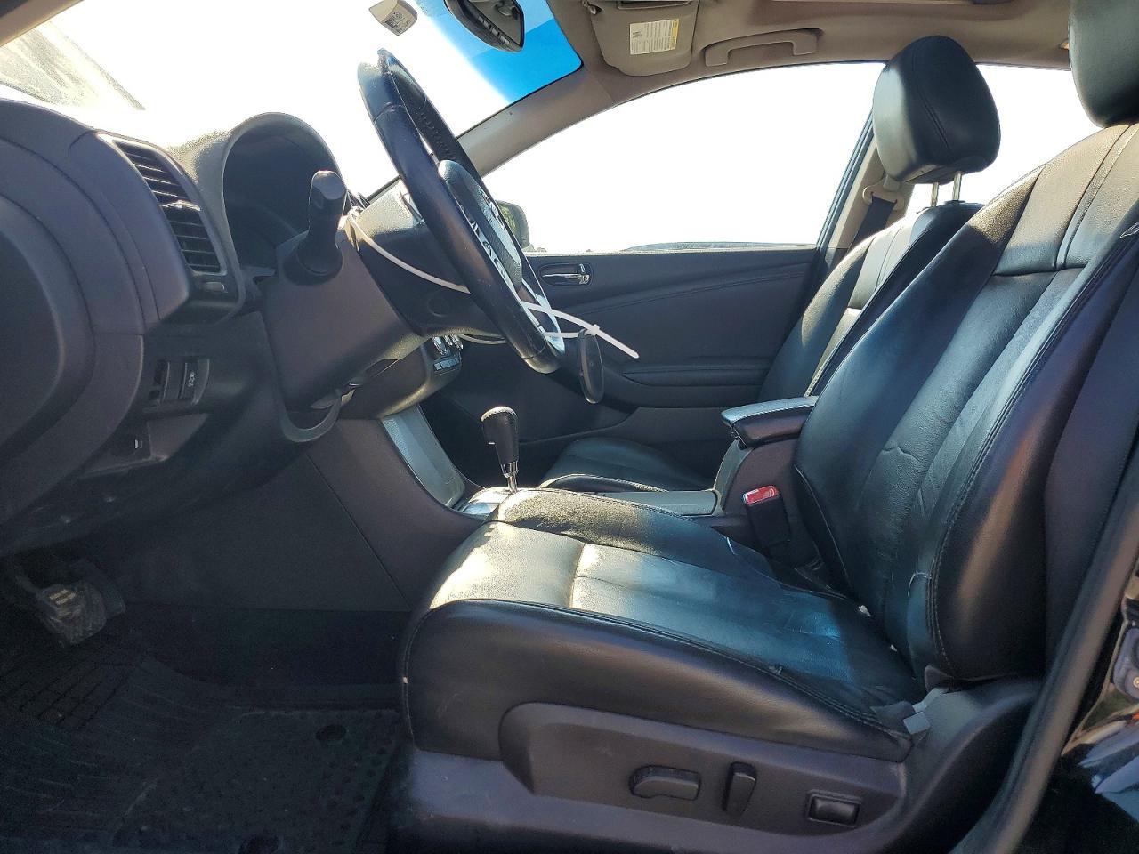 2012 NISSAN ALTIMA