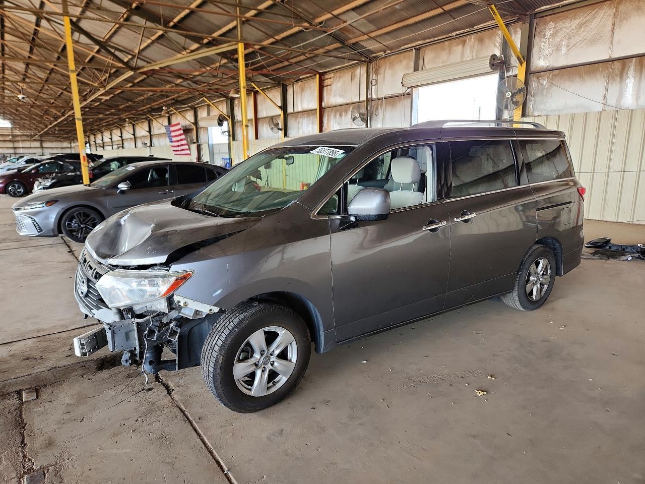 2017 NISSAN Quest
