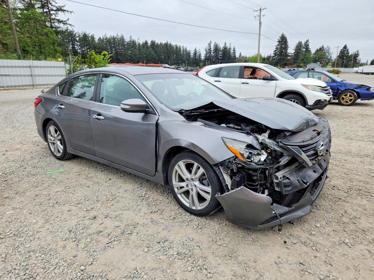 2016 NISSAN ALTIMA