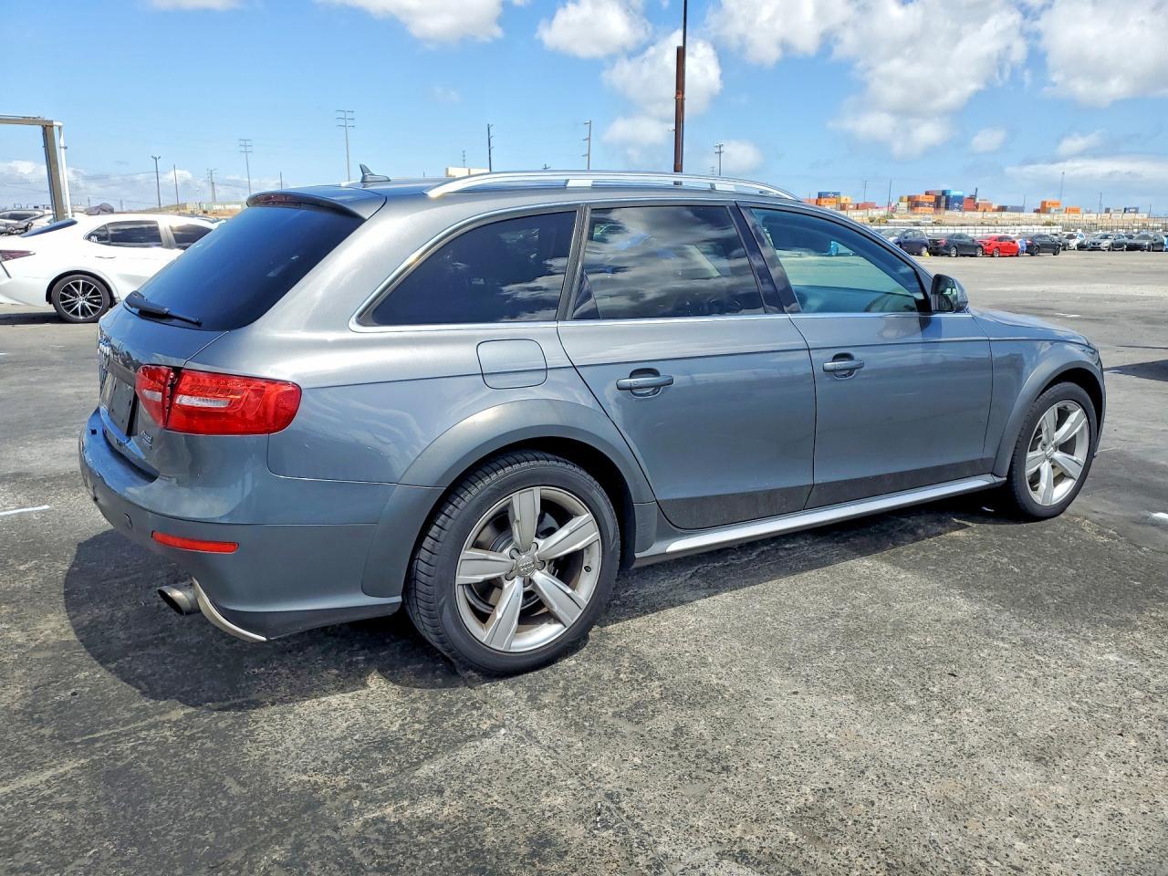 2016 AUDI A4 allroad