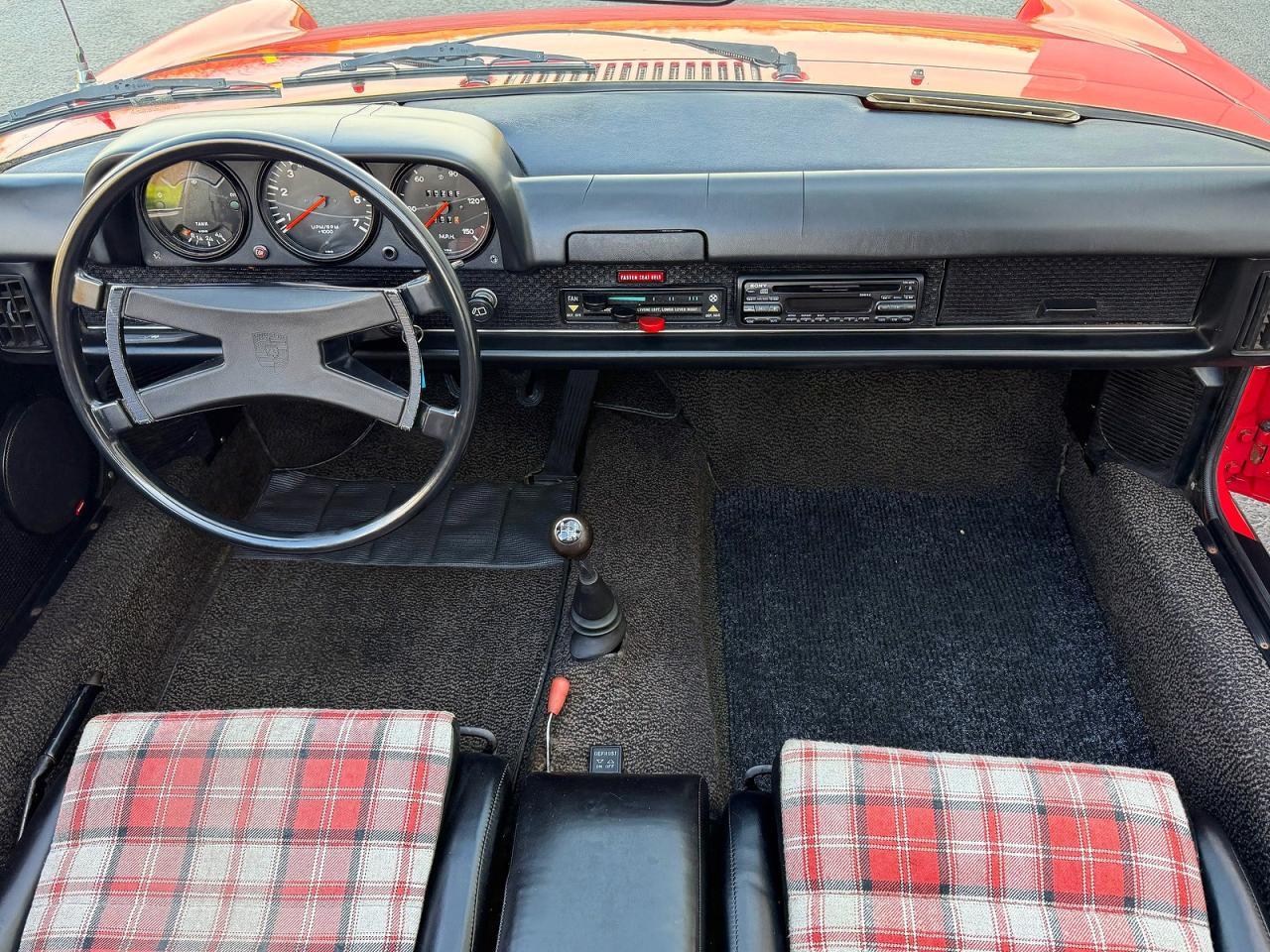 1975 PORSCHE 914