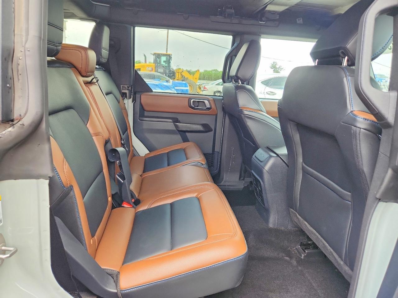 2024 FORD Bronco