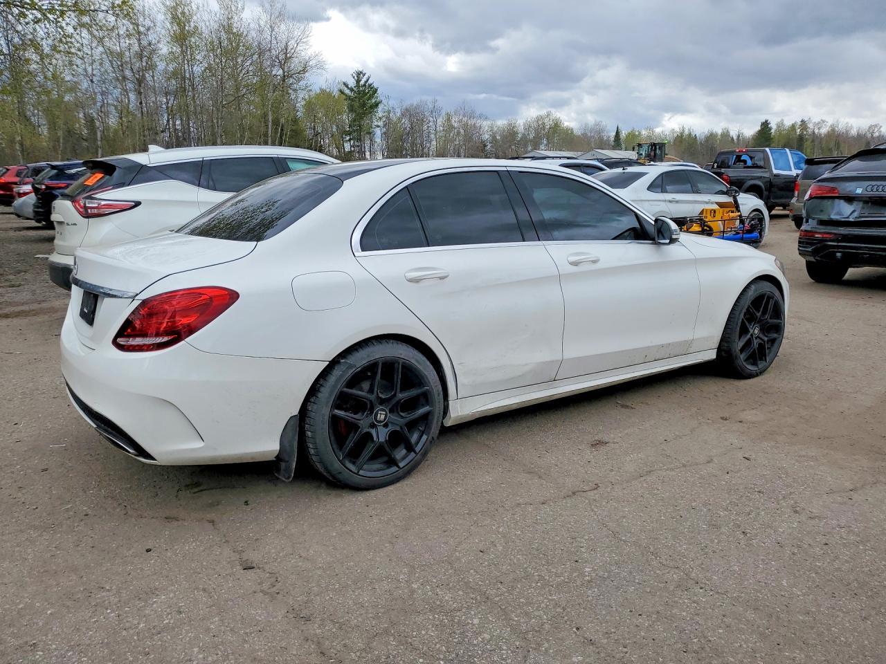 2016 MERCEDES-BENZ C-CLASS