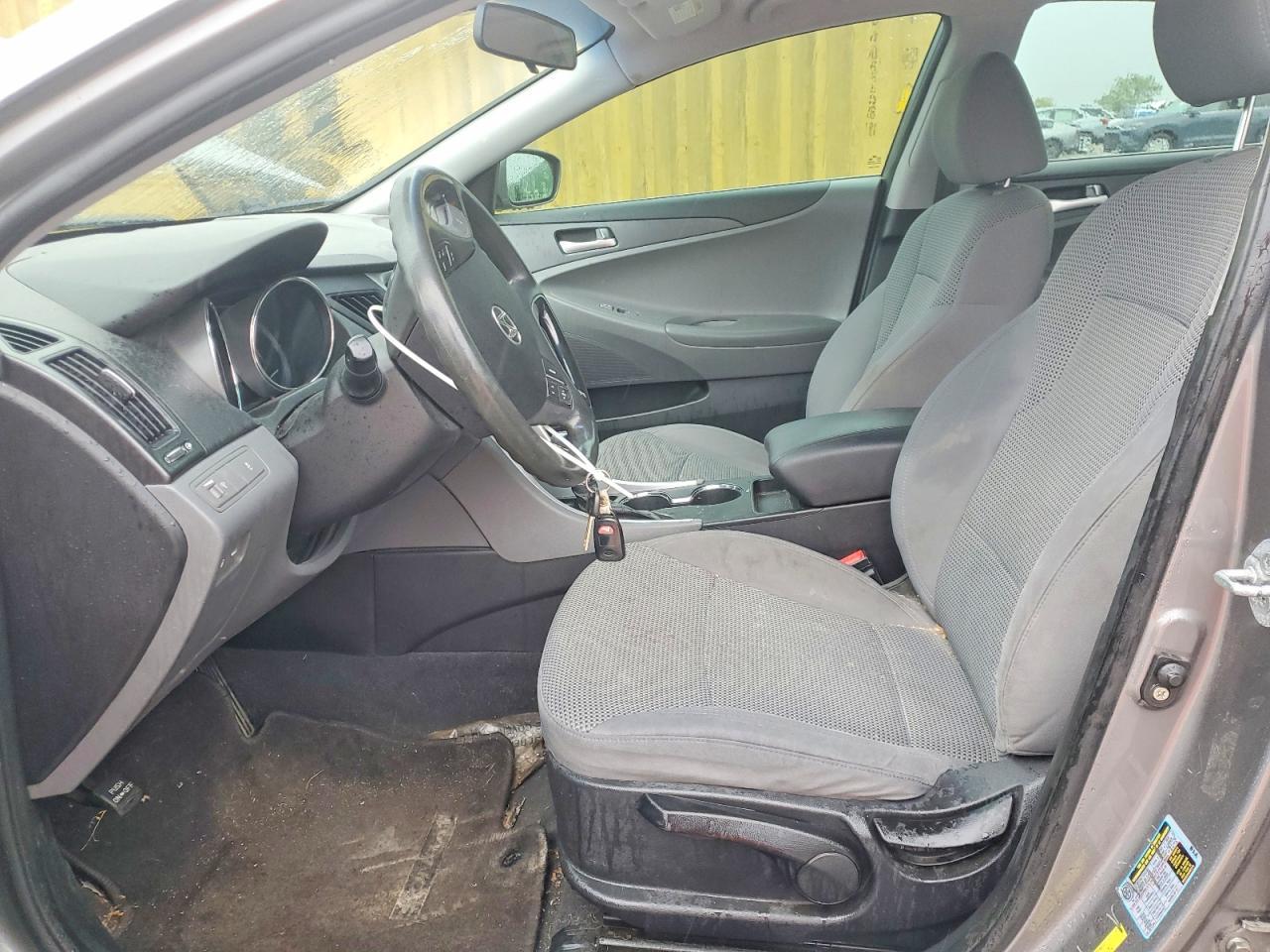 2011 HYUNDAI SONATA