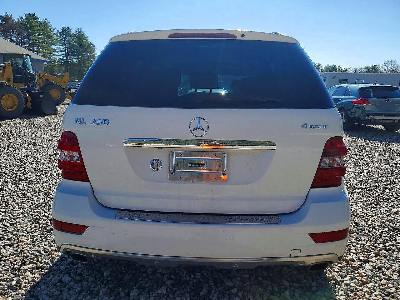 2011 MERCEDES-BENZ ML-Class