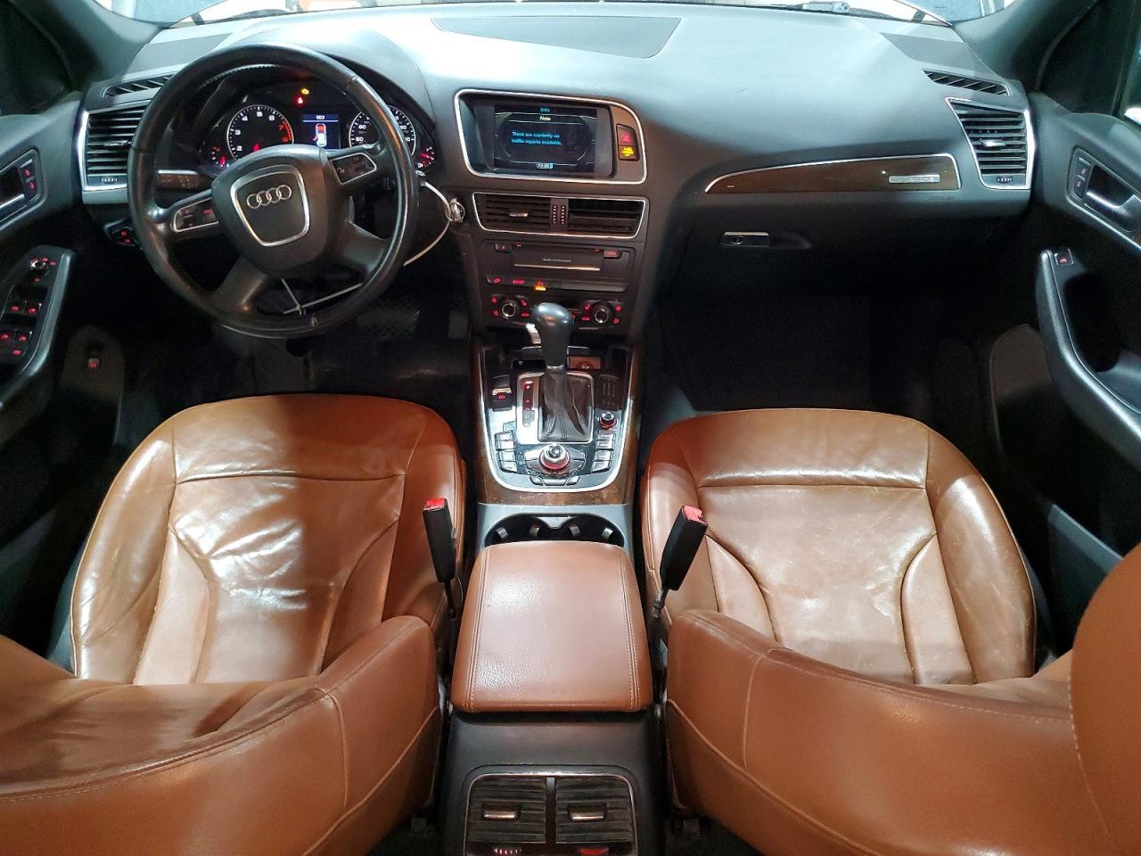 2010 AUDI Q5