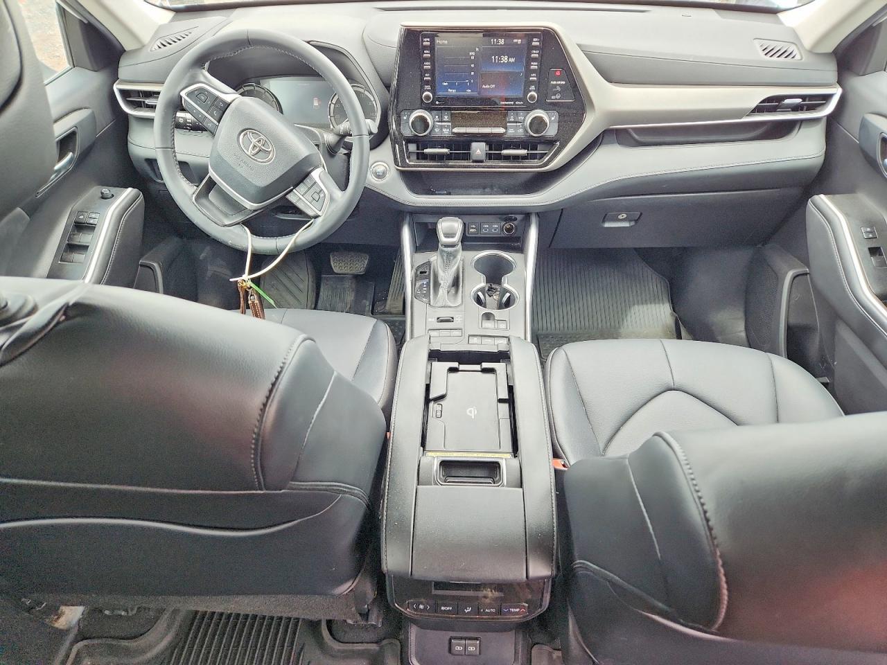 2022 TOYOTA HIGHLANDER