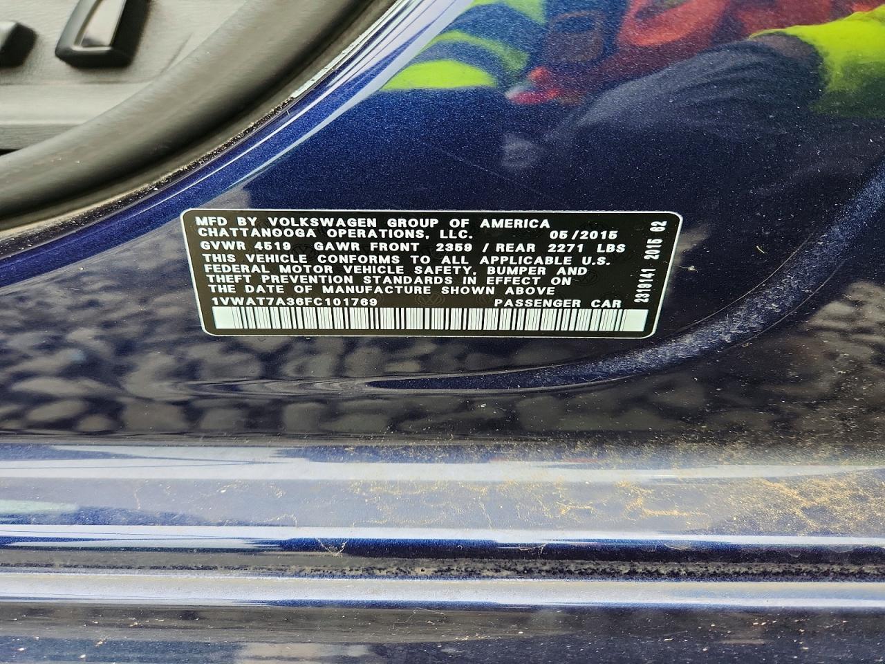 2015 VOLKSWAGEN Passat