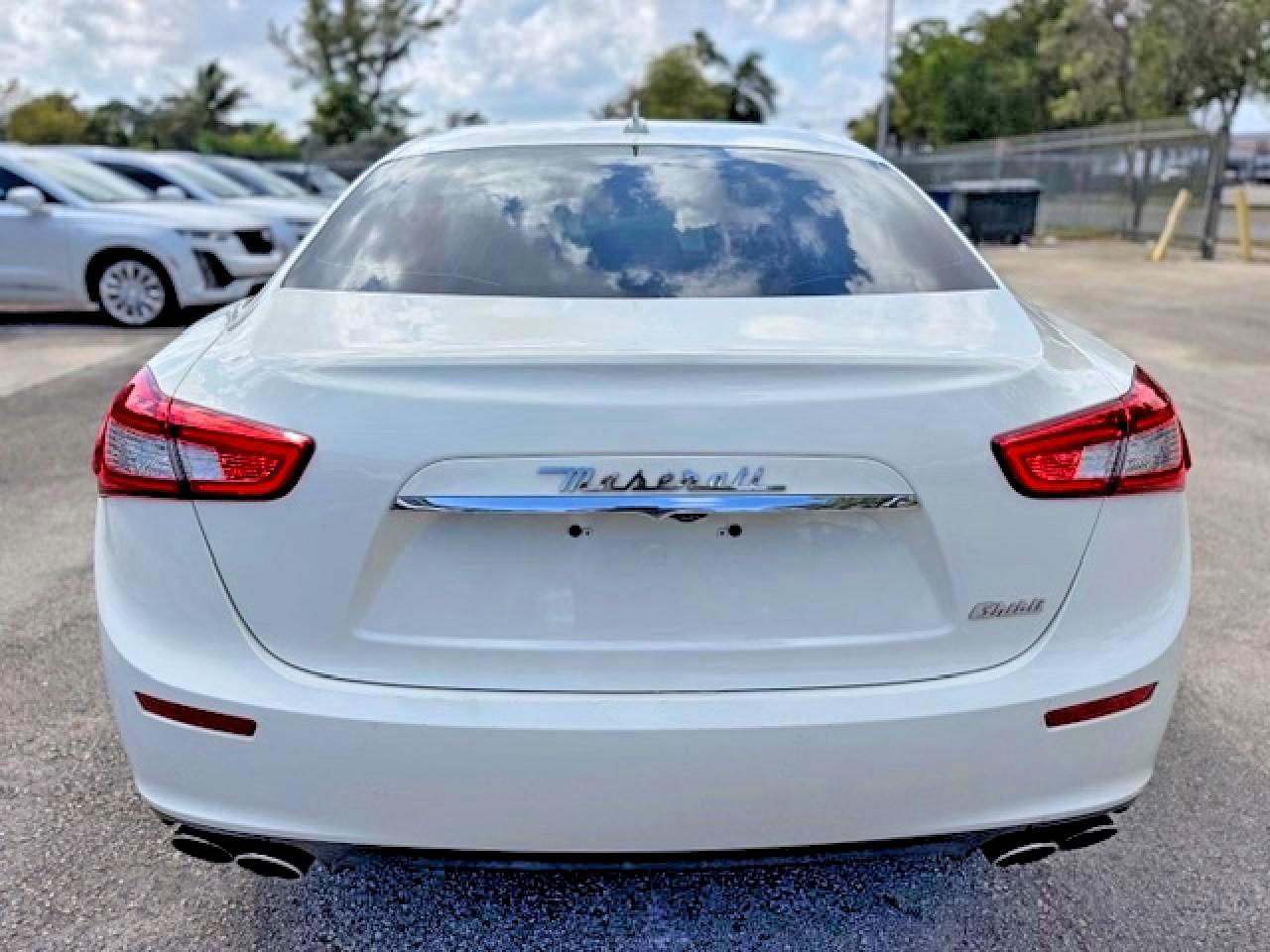2015 MASERATI Ghibli