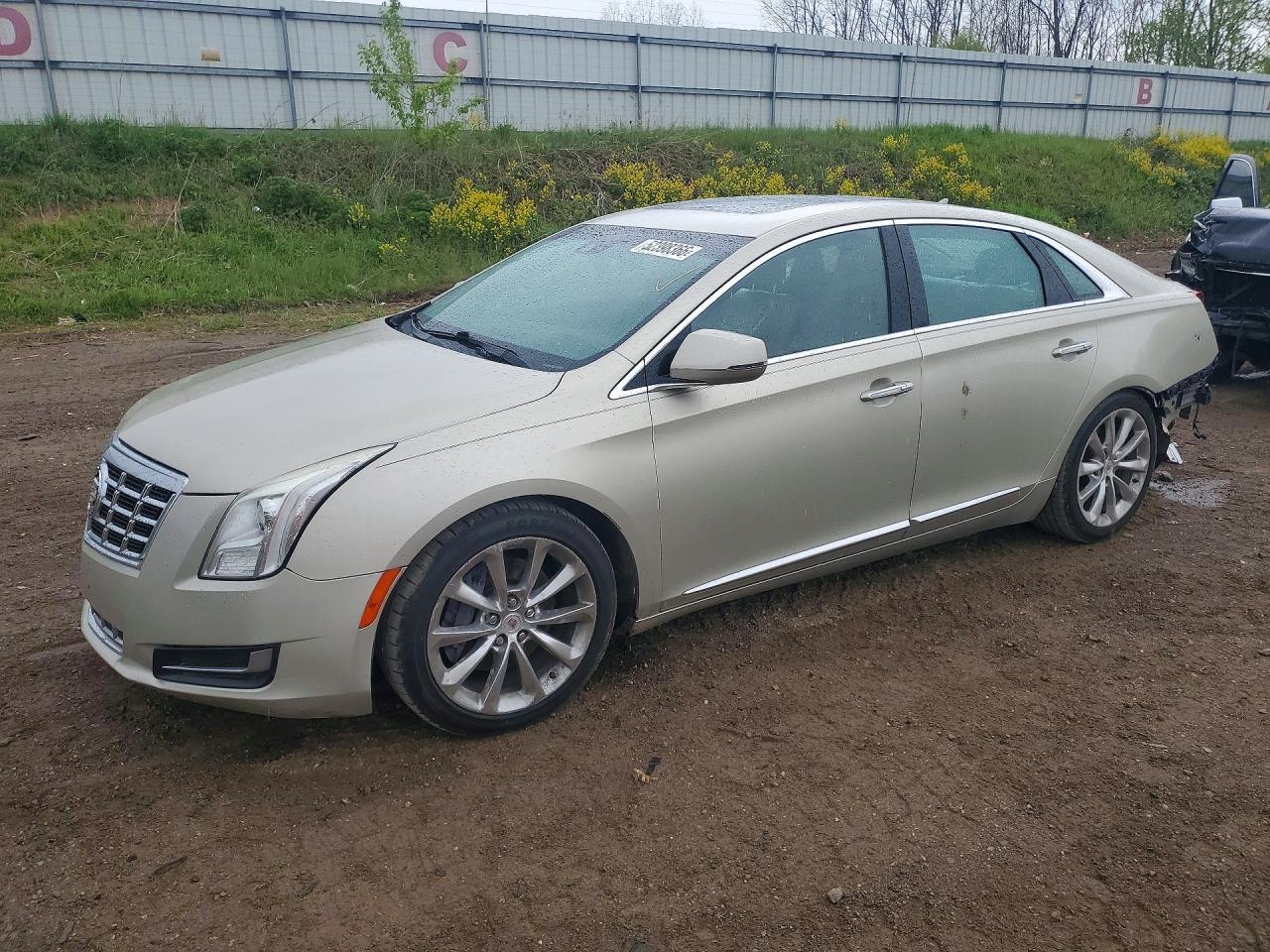 2013 CADILLAC XTS