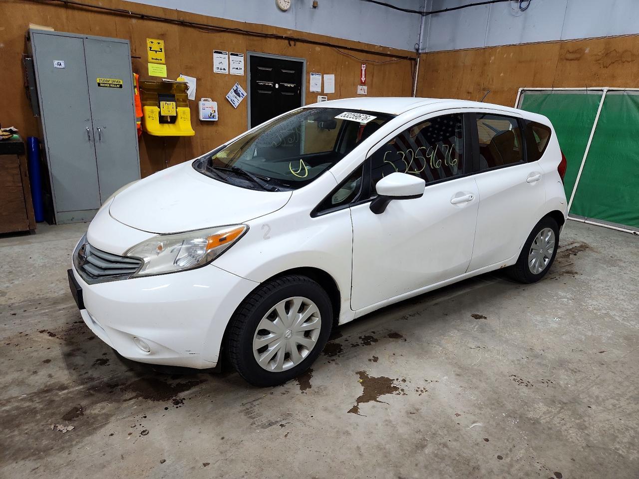 2016 NISSAN Versa Note