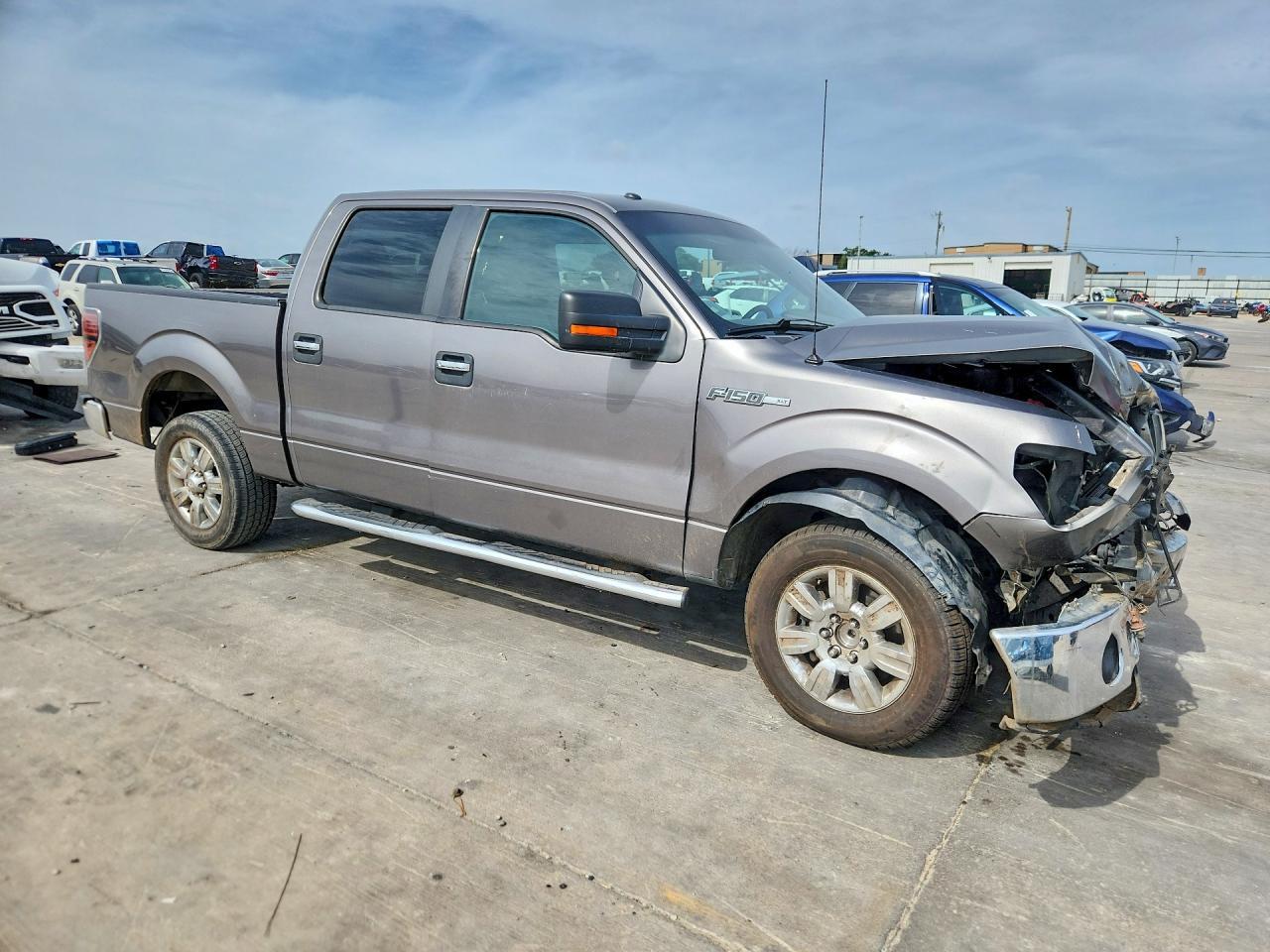 2012 FORD F-150 Lightning
