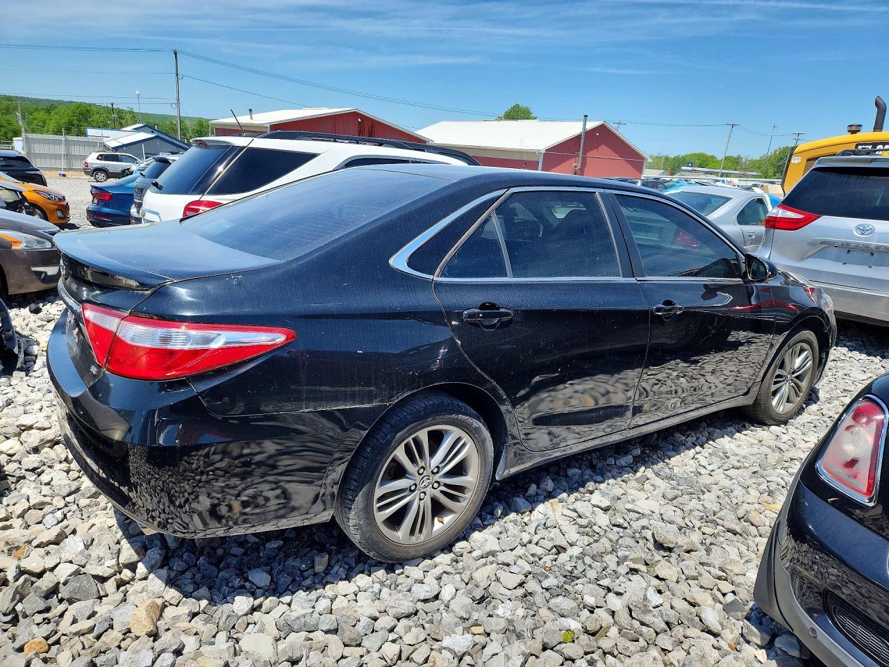 2015 TOYOTA CAMRY