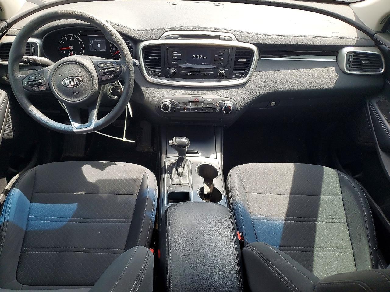 2017 KIA SORENTO