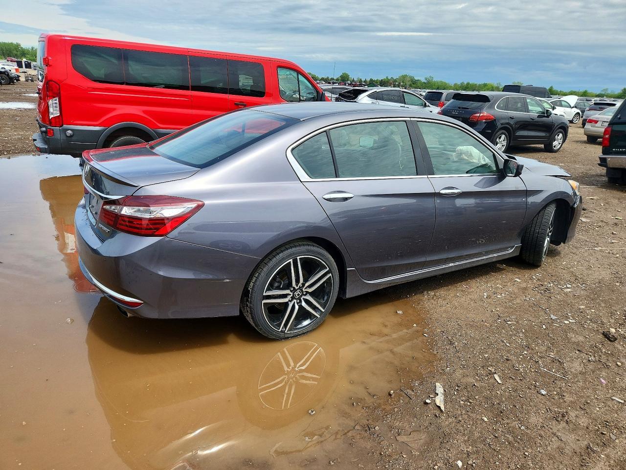 2017 HONDA ACCORD