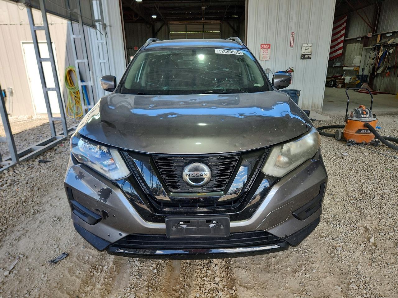 2018 NISSAN ROGUE