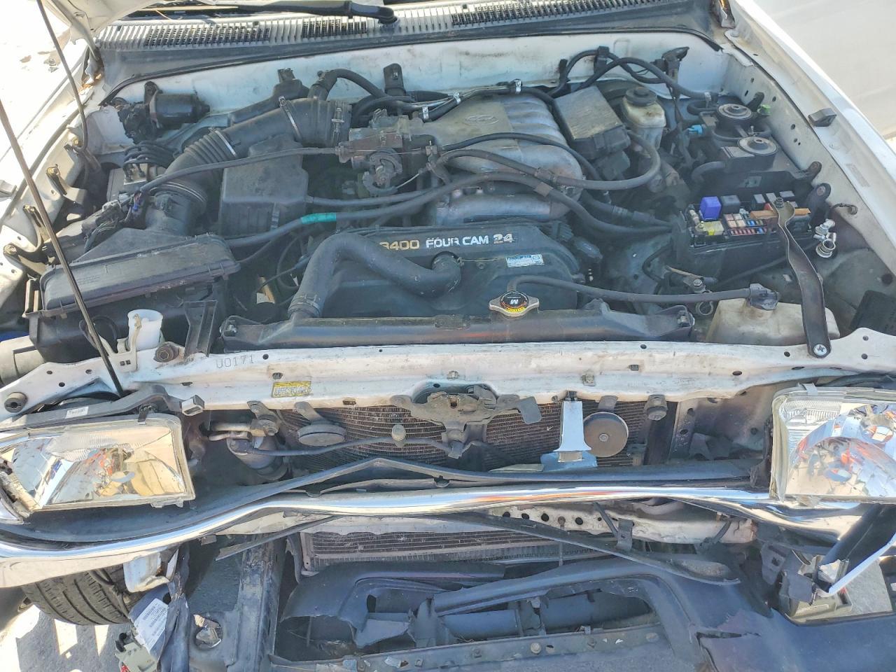 2000 TOYOTA 4Runner