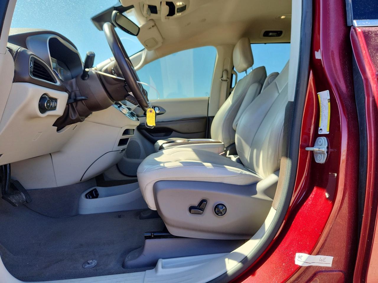 2021 CHRYSLER Pacifica