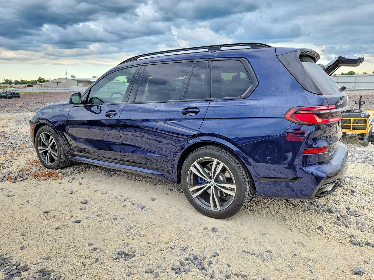 2026 BMW X7