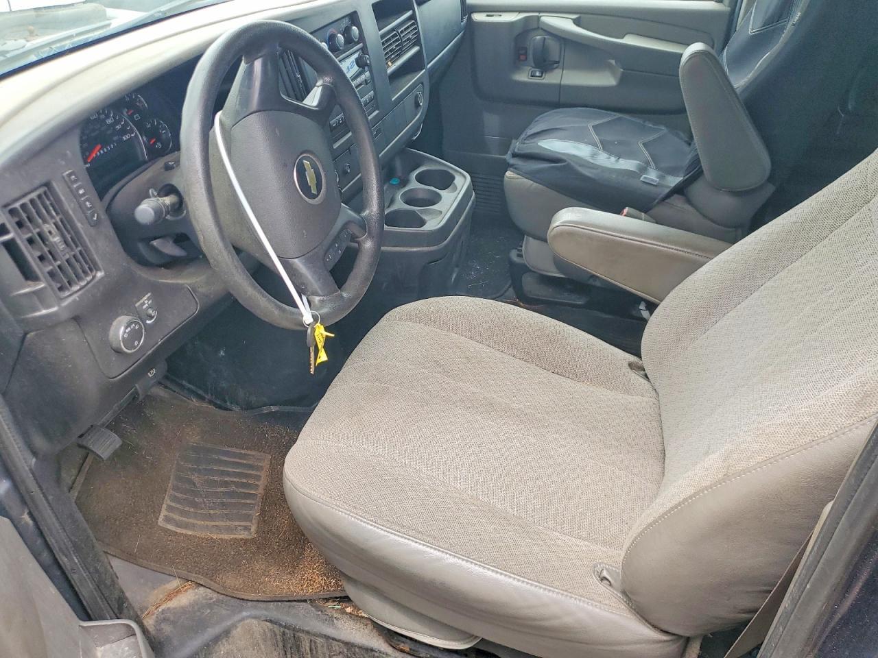 2014 CHEVROLET Express 1500